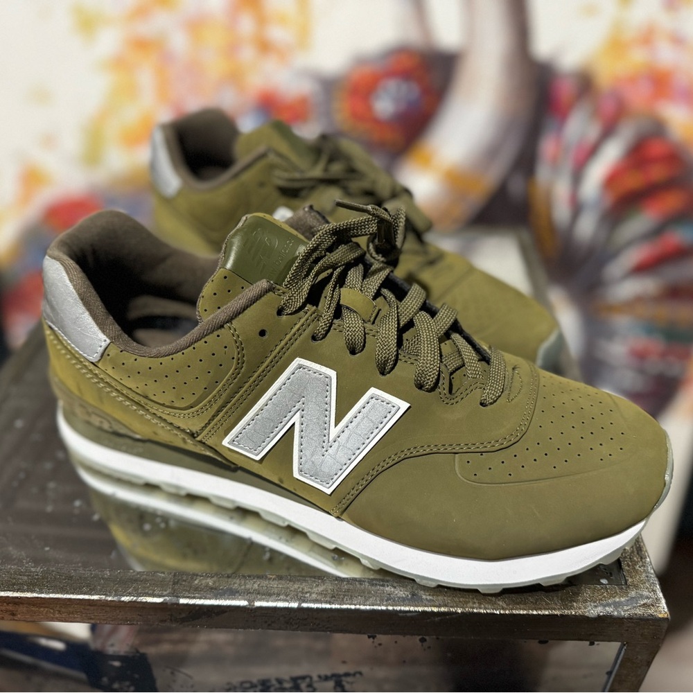New Balance Olive Green and Silver Sneakers